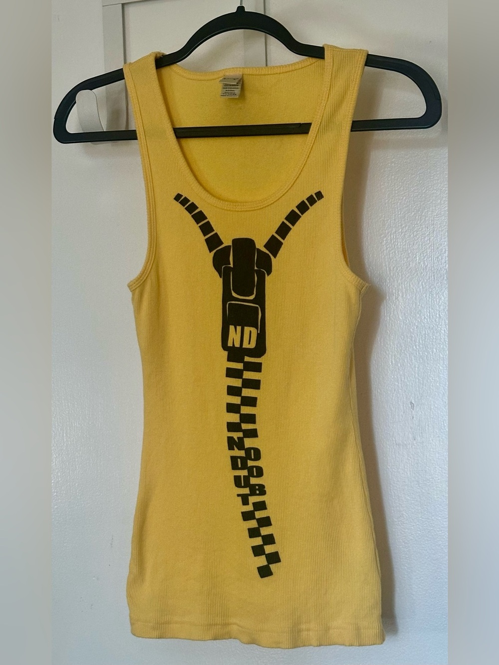 No Doubt Zipper Tank Top with Black Zipper Graphic - 2009 Tour